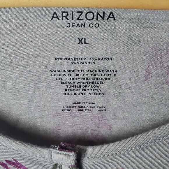 Arizona Top  - Picture 2 of 5